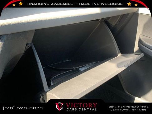 Used 2023 Volkswagen Taos SE image 34