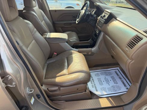 Used 2003 Honda Pilot EX image 12
