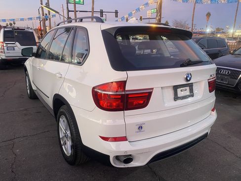 Used 2012 BMW X5 xDrive35i w/ Convenience Pkg image 5