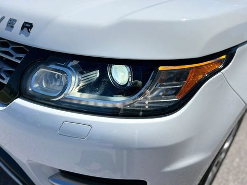 Used 2016 Land Rover Range Rover Sport HSE AWD/4WD image 17