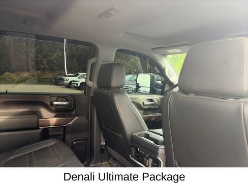 Used 2023 GMC Sierra 2500 Denali w/ Denali Ultimate Package AWD/4WD image 14