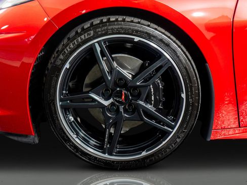 Used 2021 Chevrolet Corvette Stingray Convertible w/ Battery Protection Package image 21