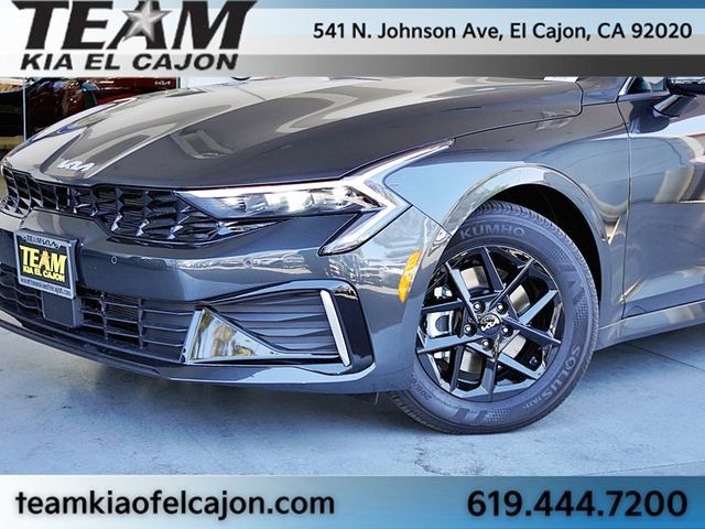 New 2026 Kia K5 LXS FWD image 3