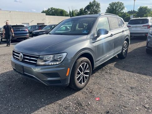 Used 2020 Volkswagen Tiguan SE AWD/4WD image 8