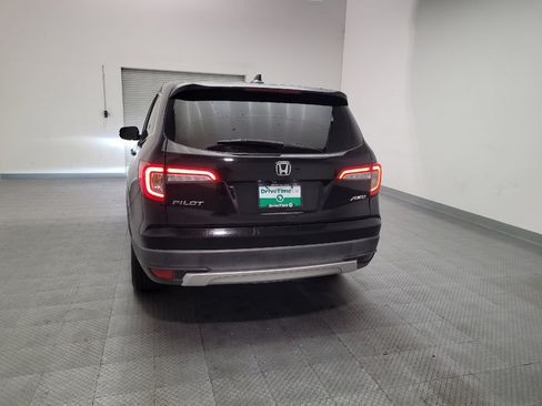 Used 2019 Honda Pilot EX image 6