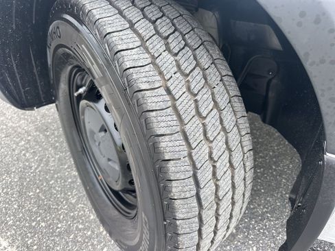 Used 2025 Mercedes-Benz Sprinter 2500 image 28