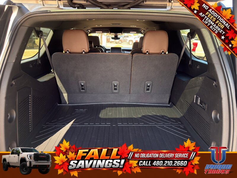 Used 2022 Chevrolet Suburban High Country AWD/4WD image 7