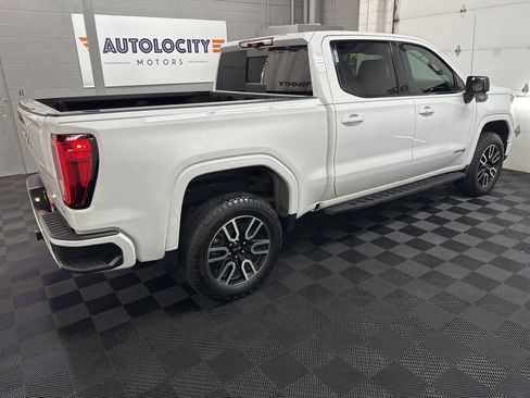 Used 2025 GMC Sierra 1500 AT4 w/ AT4 Premium Package AWD/4WD image 10