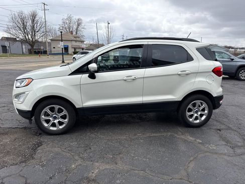 Used 2020 Ford EcoSport SE w/ SE Convenience Package image 2