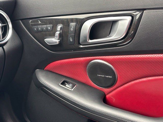 Certified 2017 Mercedes-Benz SLC 300 image 38