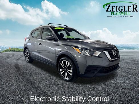 Used 2019 Nissan Kicks SV w/ Exterior Package FWD image 7