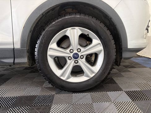 Used 2015 Ford Escape SE AWD/4WD image 23