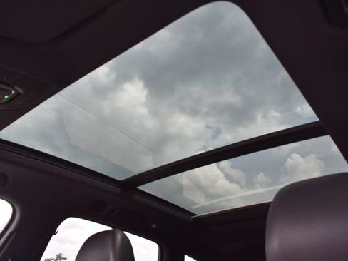 Used 2019 Audi Q7 3.0T Premium Plus w/ Premium Plus Package AWD/4WD image 37