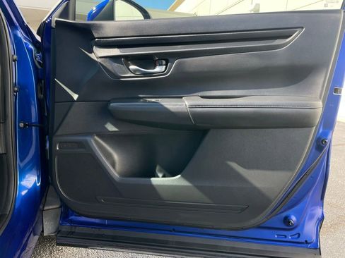 Used 2023 Honda CR-V LX image 28