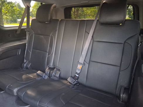 Used 2019 GMC Yukon XL SLT w/ Graphite Performance Edition AWD/4WD image 21