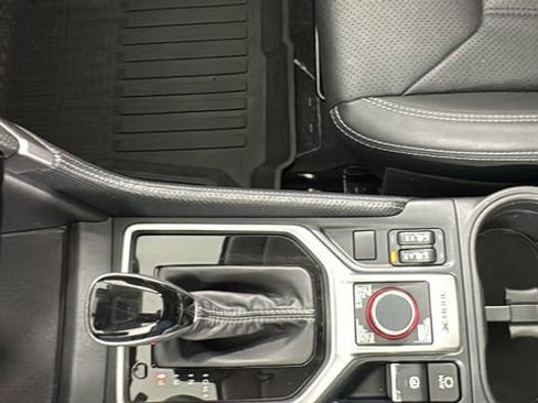 Certified 2023 Subaru Forester Limited image 34
