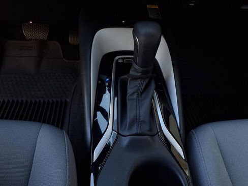 Certified 2025 Toyota Corolla SE w/ SE Premium Package image 11