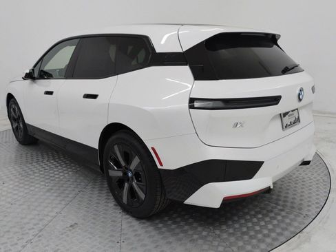 Used 2025 BMW iX xDrive50 w/ Premium Package image 3