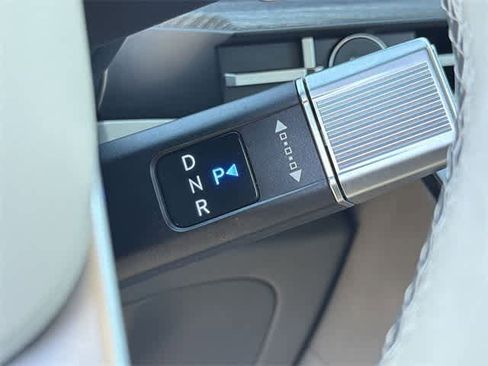 Certified 2025 Hyundai Santa Fe Calligraphy image 27