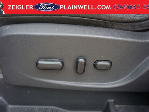 Used 2014 Ford Escape Titanium w/ Equipment Group 401A AWD/4WD image 19