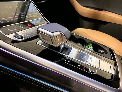 New 2026 Audi Q7 3.0T Premium Plus image 7
