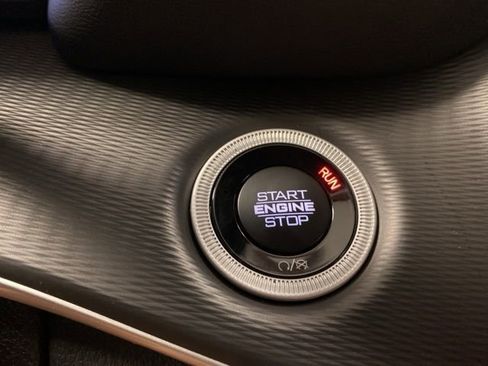 Used 2025 Jeep Grand Cherokee Laredo X w/ Luxury Tech Group I image 16