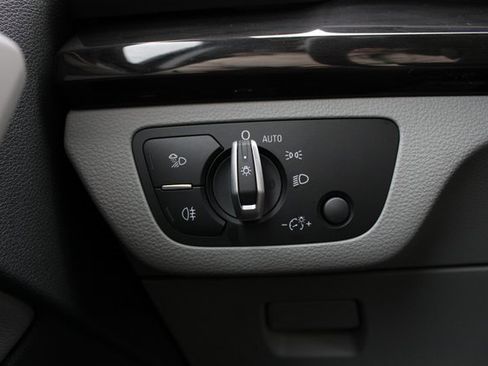 Used 2019 Audi Q5 2.0T Premium Plus w/ Premium Plus Package image 11