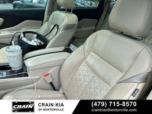 Used 2019 Nissan Murano Platinum AWD/4WD image 16