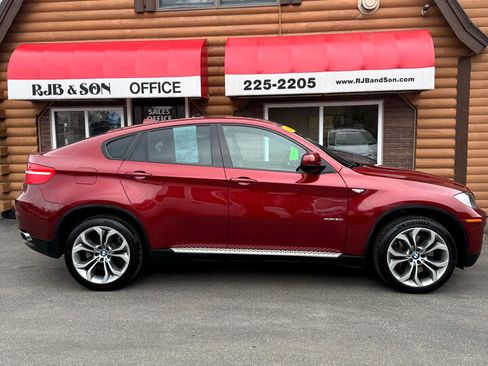 Used 2011 BMW X6 xDrive50i image 2