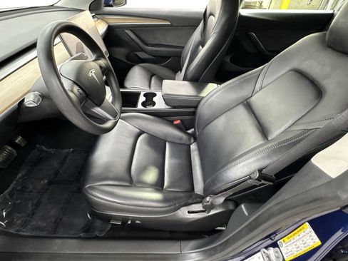 Used 2023 Tesla Model 3 Standard Range RWD image 16