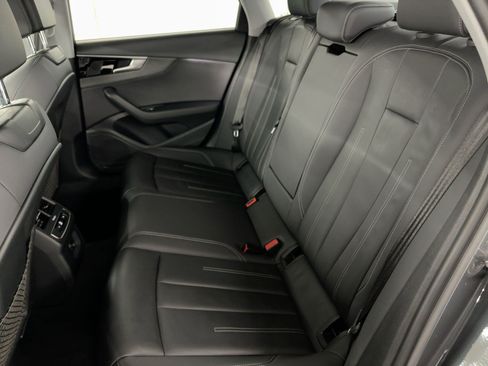Used 2021 Audi A4 2.0T Premium w/ Convenience Package image 15