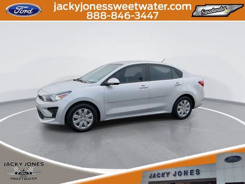 Used 2021 Kia Rio LX image 4