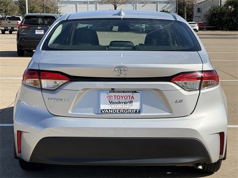 Certified 2024 Toyota Corolla LE image 5