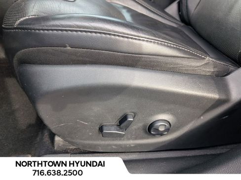 Used 2019 Jeep Cherokee Limited image 31