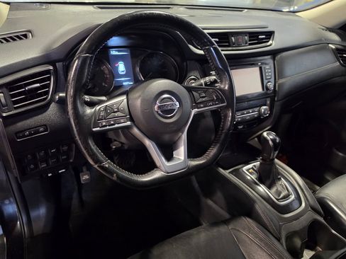 Used 2017 Nissan Rogue SL AWD/4WD image 4