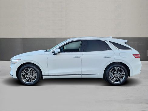 Certified 2024 Genesis GV70 2.5T w/ Advanced Package image 3