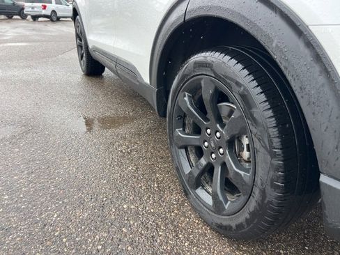 Certified 2023 Ford Explorer ST-Line w/ Class IV Trailer Tow Package image 27