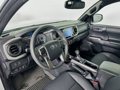 Certified 2023 Toyota Tacoma Limited image 9