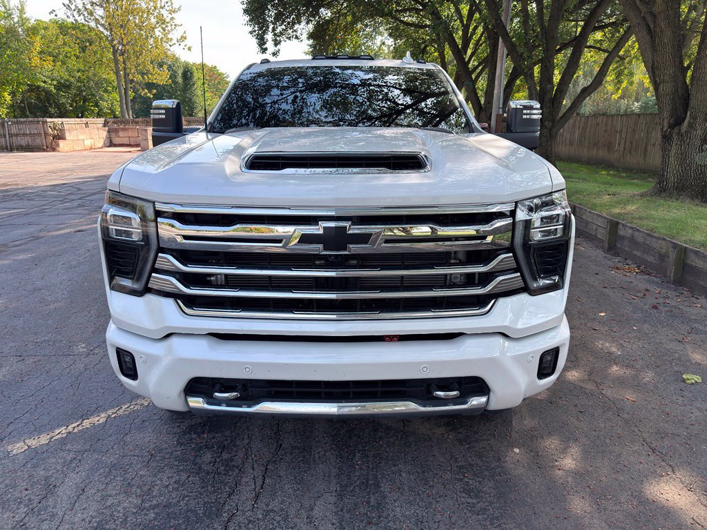 Used 2025 Chevrolet Silverado 3500 High Country w/ High Country Premium Package AWD/4WD image 23