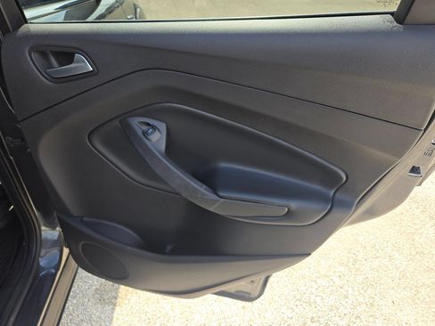 Used 2018 Ford Escape SE w/ SE Sync 3 Package FWD image 25