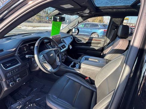 Used 2023 Chevrolet Tahoe LT w/ LT Signature Plus Package image 7