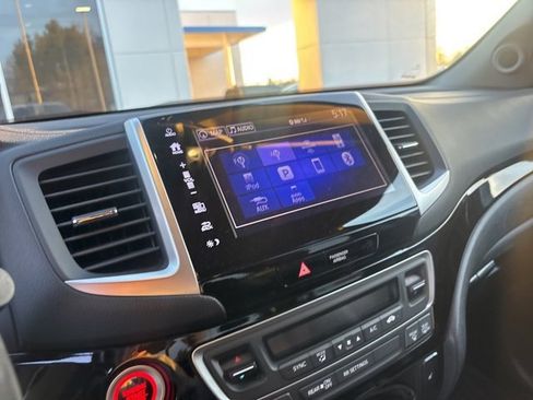 Used 2020 Honda Ridgeline RTL-E image 5