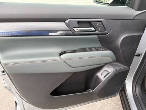 New 2026 GMC Terrain AT4 w/ Convenience Package III image 15