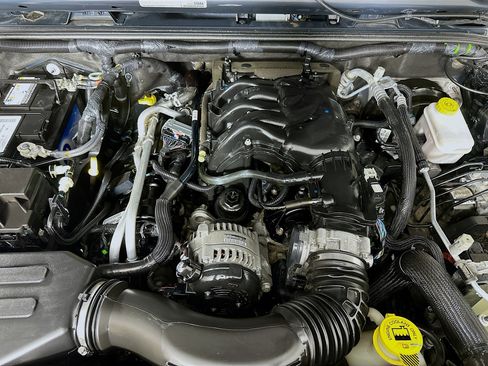 Used 2017 Jeep Wrangler Sport image 26