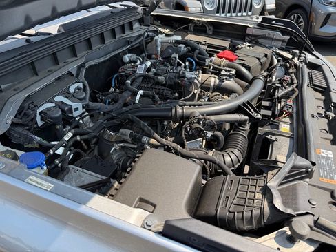 Used 2022 Ford Bronco Black Diamond AWD/4WD image 39