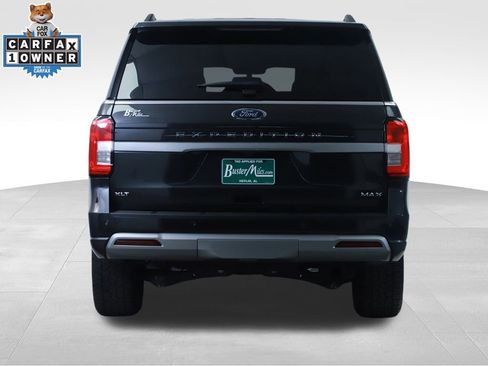 Used 2024 Ford Expedition Max XLT image 11