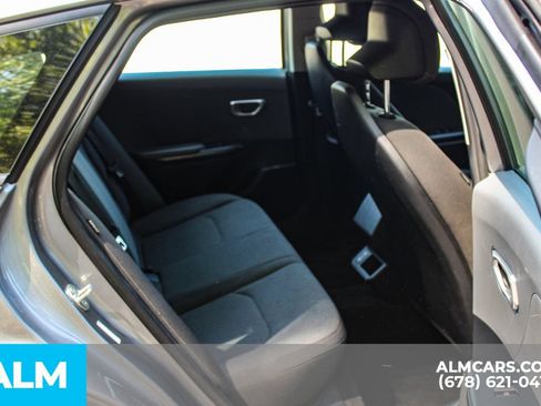 Used 2025 Kia K4 FWD image 18
