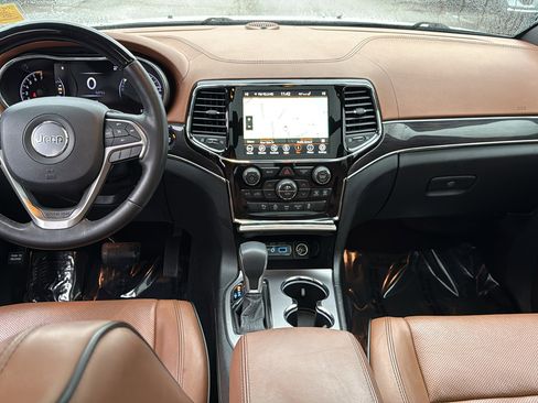 Used 2021 Jeep Grand Cherokee Overland image 9