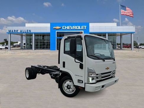 New 2024 Chevrolet Low Cab Forward RWD image 1