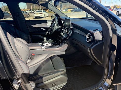 Used 2017 Mercedes-Benz GLC 43 AMG GLC 43 AMG image 19